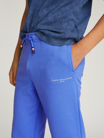 Effilé Pantalon TOMMY HILFIGER en bleu