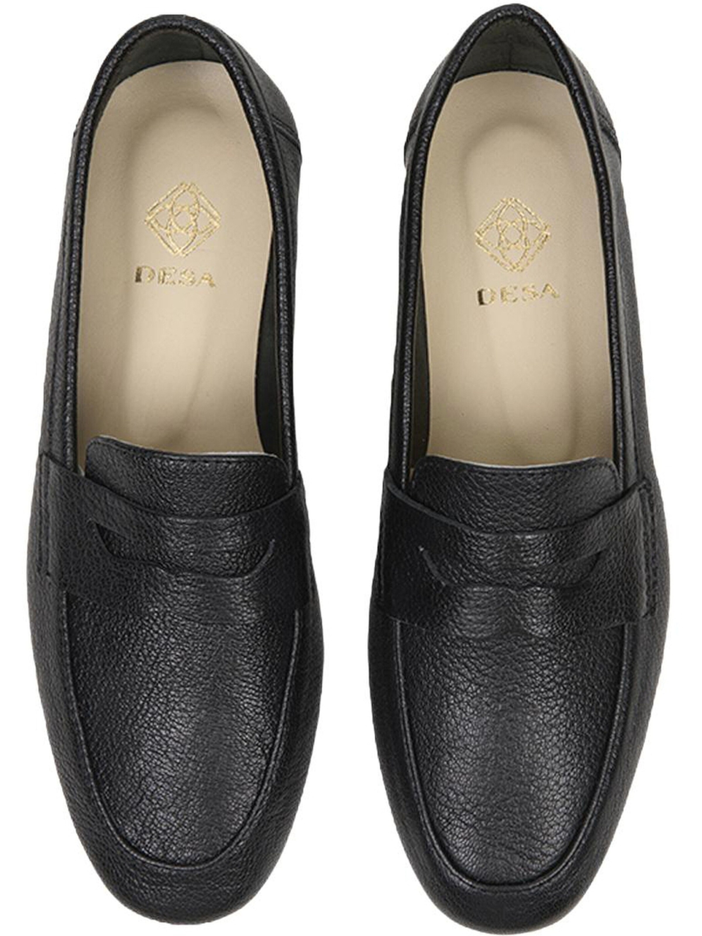Desa Classic Flats 'Slipper' in Black