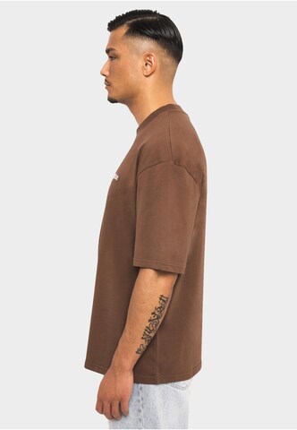 T-Shirt 'Embo' Dropsize en marron