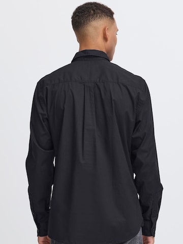 Coupe regular Chemise BLEND en noir