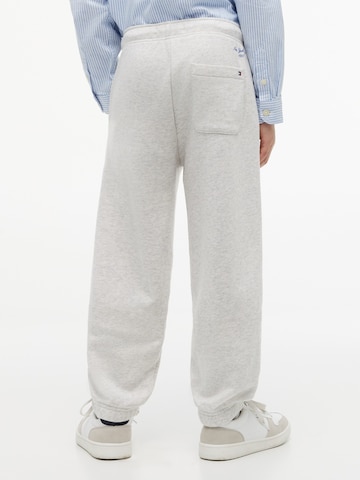 Effilé Pantalon TOMMY HILFIGER en gris