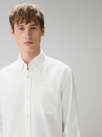 Next Regular fit Πουκάμισο σε λευκό
