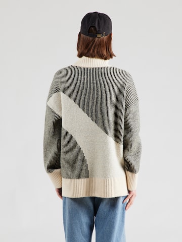 PIECES Свитер 'PCLINNA' в Зеленый