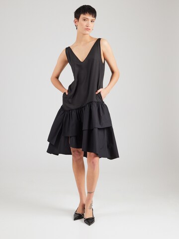 3.1 Phillip Lim Šaty – černá