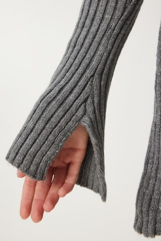 Happiness İstanbul Kootud kleit, värv hall