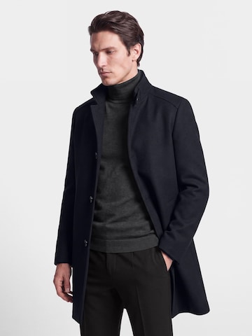 Manteau d’hiver Thomas Goodwin en bleu : devant