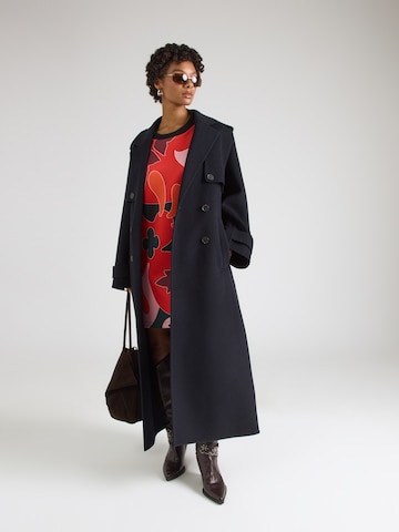 Robe Essentiel Antwerp en rouge
