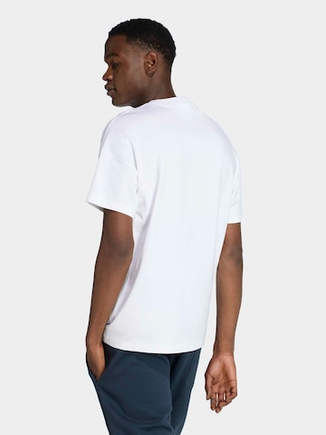 ADIDAS SPORTSWEAR Функционална тениска 'A SZN' в бяло