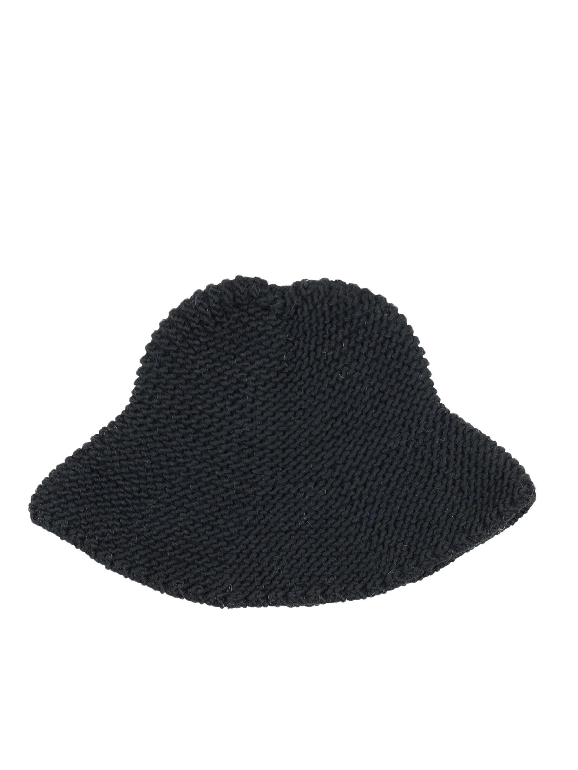 COLLEZIONE ALESSANDRO Hat 'Fischerin' in Black: front