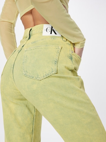 Calvin Klein Jeans Дънки Tapered Leg Дънки в жълто