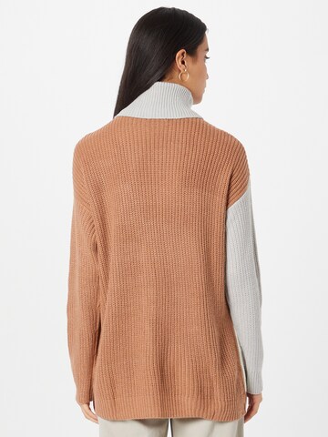 AX Paris Sweater in Brown