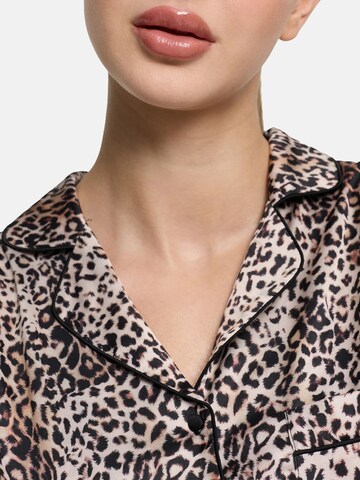 Chemise de nuit 'Satin Pyjama Hemd' cfab (formerly creamy fabrics) en beige