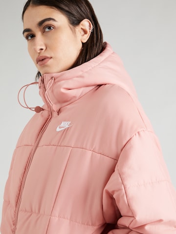 Nike SportswearZimska jakna 'ESSENTIALS' - roza boja