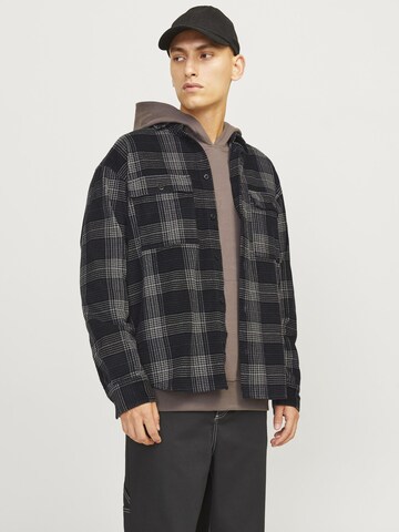 JACK & JONES Tussenjas in Zwart: voorkant