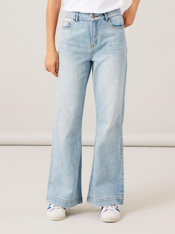 NAME IT Boot cut Jeans 'Tizza' in Blue: front