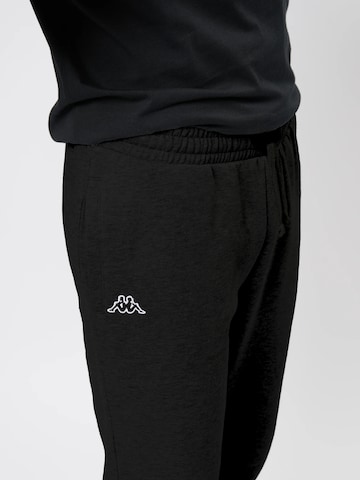 KAPPA - Regular Calças 'KMLogo Caseri' em preto
