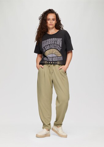 QS Tapered Hose in Grün