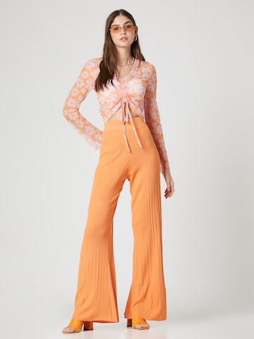 florence by mills exclusive for ABOUT YOU Loosefit Hose 'Brisk' in Orange