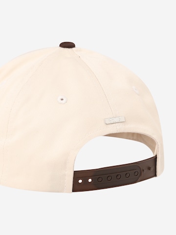 Pequs - Gorra en blanco