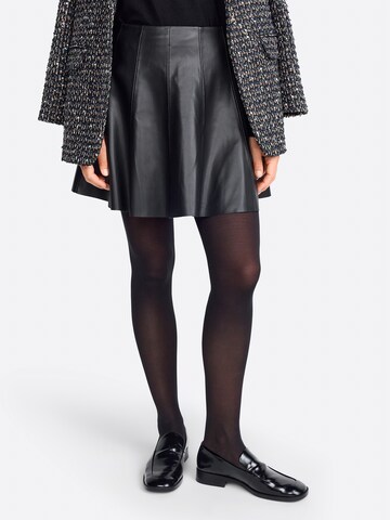 Rich & Royal - Falda en negro: frente