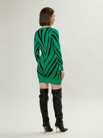 Rochie tricotat de la Influencer pe verde