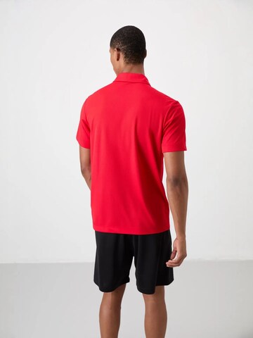Tommy Life Performance Shirt in Red