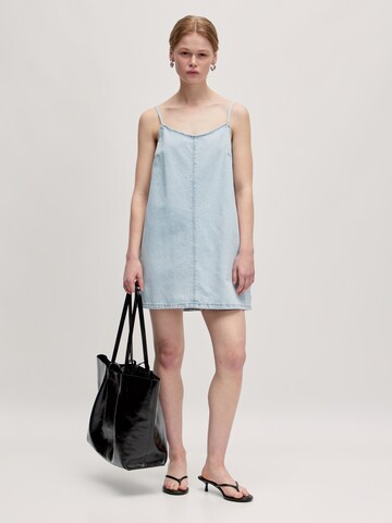 Robe 'Nanja' EDITED en bleu