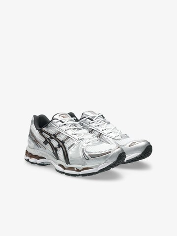 ASICS - Sapatilha de corrida 'Gel-Kayano 12.1' em cinzento