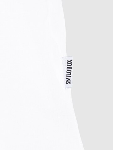 T-Shirt Smilodox en blanc