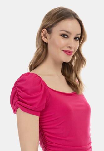faina Cocktail dress in Pink