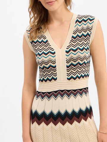 zero Kleid in Beige