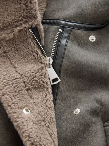 Next Kurtka zimowa w kolorze szary