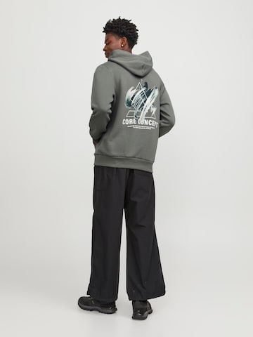 JACK & JONES Sweatshirt 'JCOTriangle' in Groen