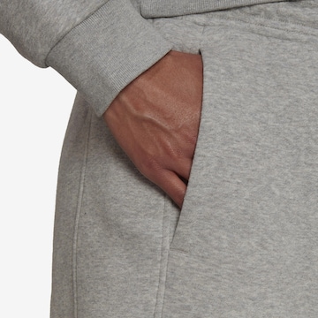 Effilé Pantalon de sport 'All Szn Fleece' ADIDAS SPORTSWEAR en gris