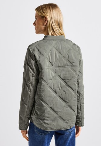 STREET ONE Jacke in Grün