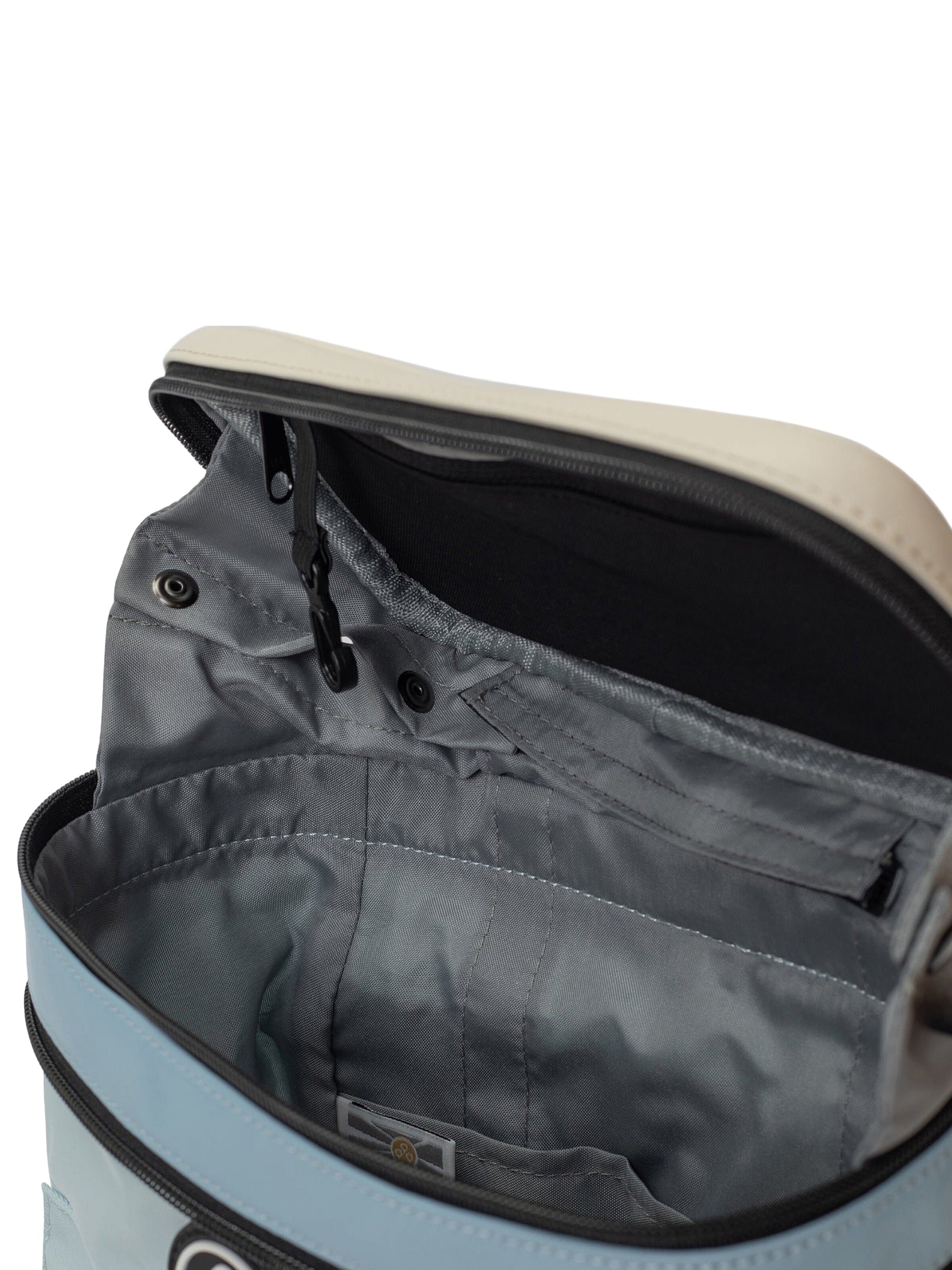KIWEE Umhängetasche 'Sandwich Mini'‌‌‌ in Blau