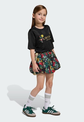 ADIDAS ORIGINALS - Conjunto 'Adidas Originals x Liberty London' en negro