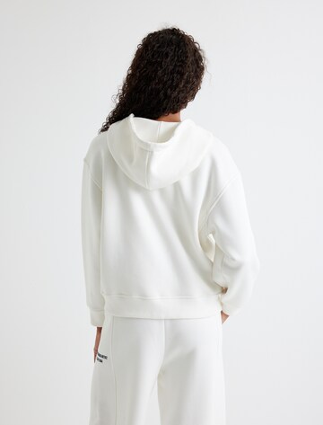 Koton Sweatjacke in Weiß