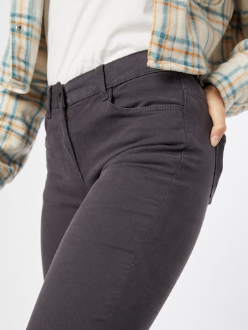 TOM TAILOR Slimfit Jeans 'Alexa' in Grau
