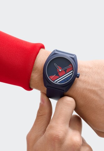 ADIDAS ORIGINALS Analoog horloge 'PROJECT THREE' in Blauw: voorkant