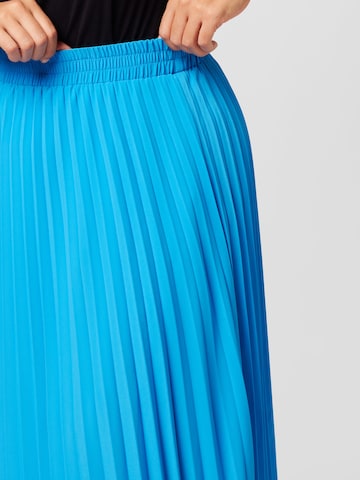 Gina Tricot Curve Sukně – modrá