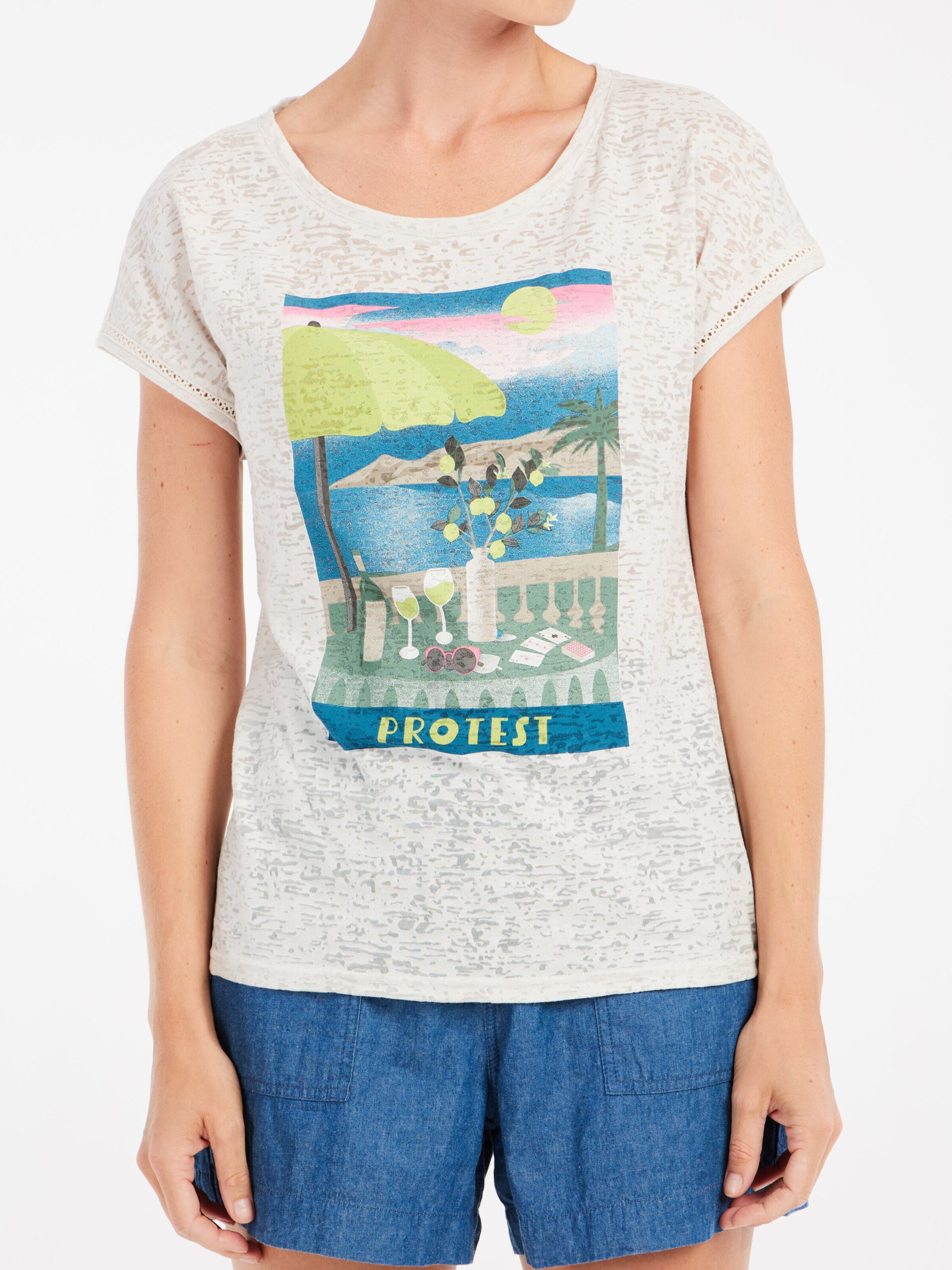 PROTEST Shirt 'PRTElles 25' in White
