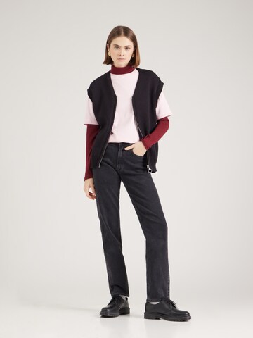 Maglietta 'TARJAA' di ARMEDANGELS in rosa