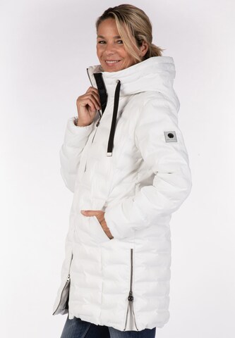 ViertelMond Winter Coat 'MARISOL' in White