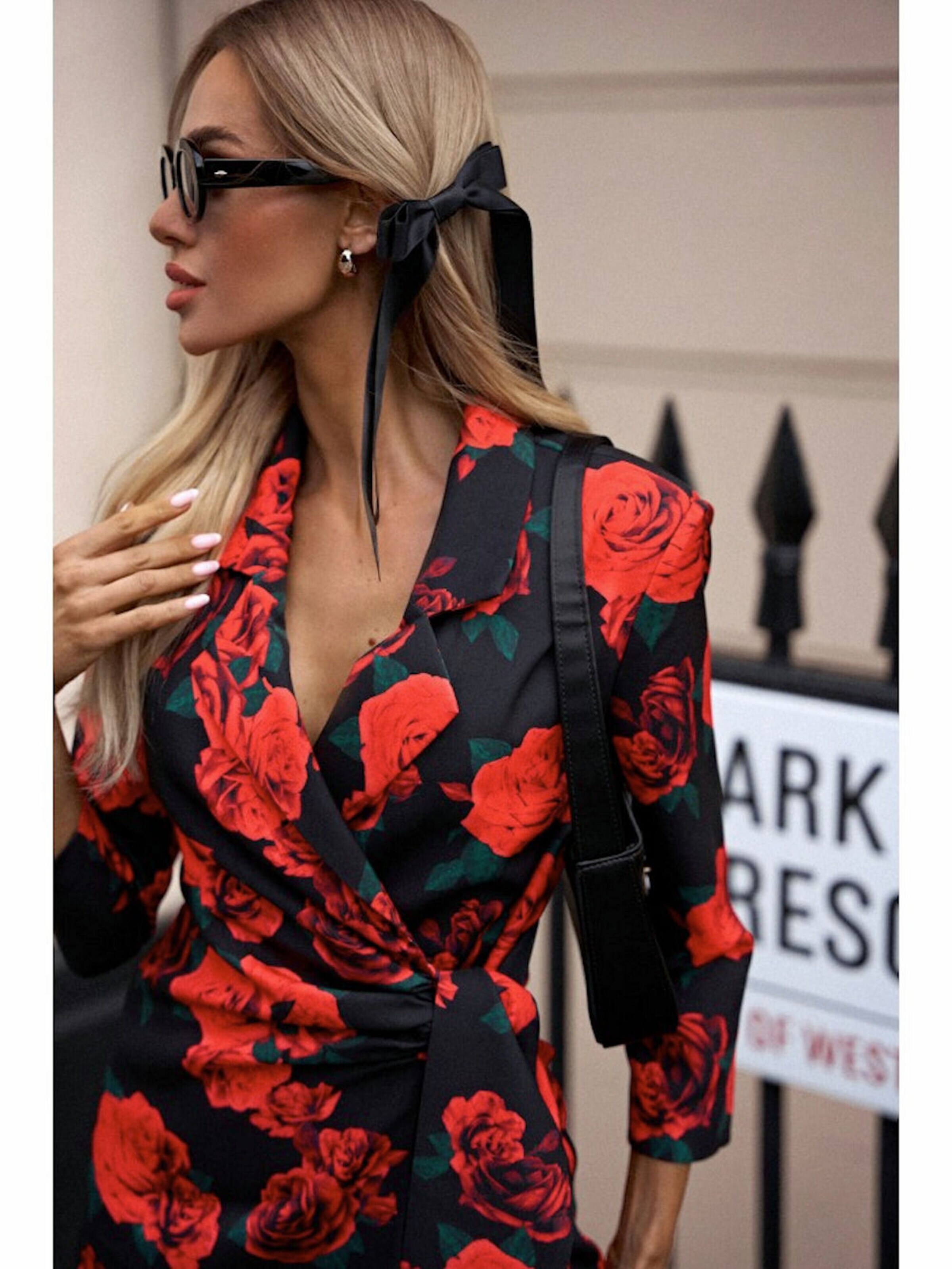 Numoco Jumpsuit 'Overall Rosa'‌‌‌‌‌‌‌‌‌‌ in Schwarz