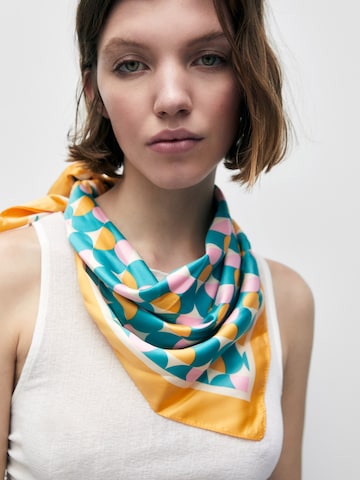 Pull&Bear Tuch in Orange