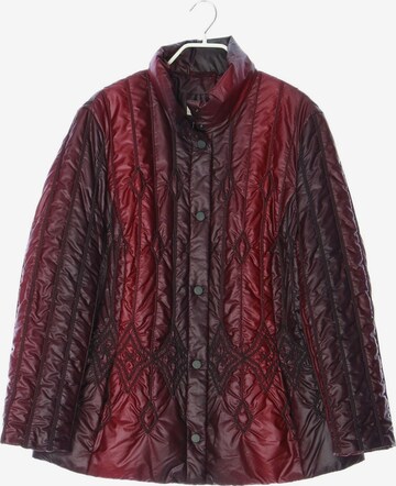 MONA Jacket & Coat in 4XL in Red: front