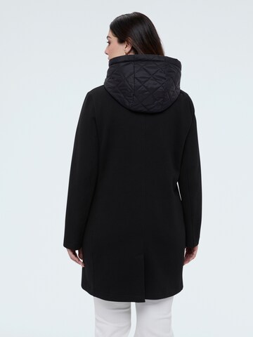 Fiorella Rubino - Abrigo de invierno en negro