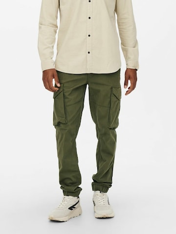 Only & Sons Tapered Cargo Pants 'Kim' in Green: front