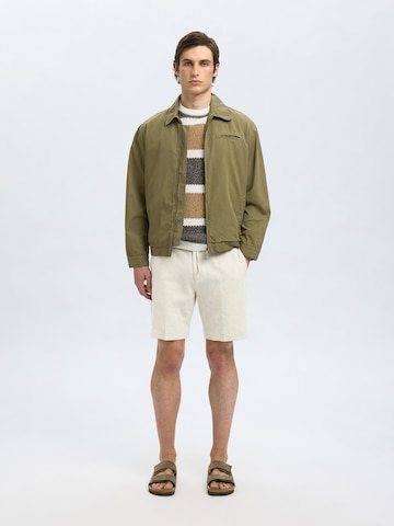 regular Pantaloni con piega frontale 'SLHLEROY' di SELECTED HOMME in beige